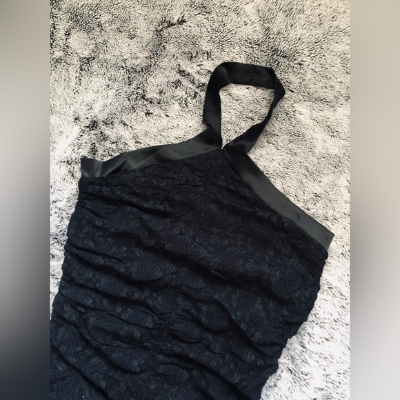 Evening Dress - Picture 4 of 9